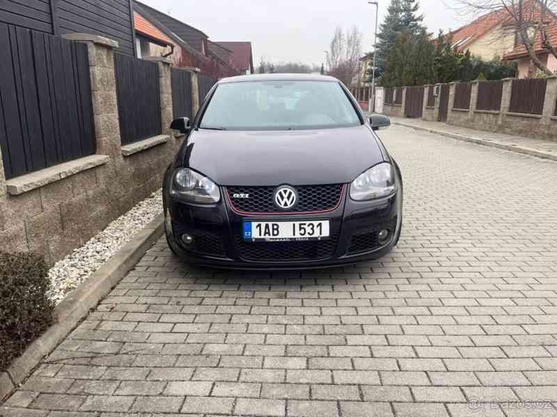 Volkswagen Golf GTI - foto 1