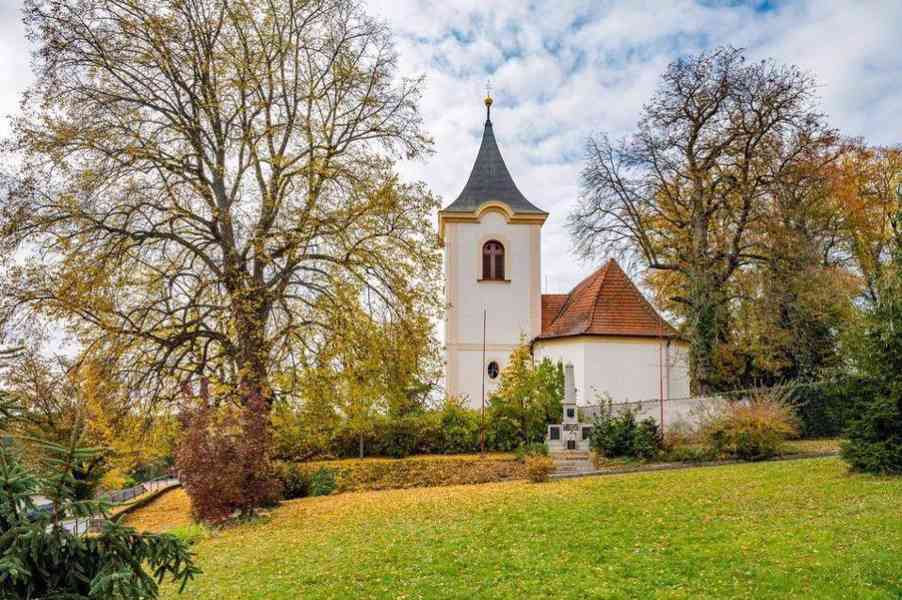 Prodej stavební parcely 1511m2, Praha východ - Velké Popovice - foto 4