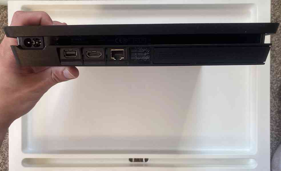 Playstation 4 Slim 500 GB - Perfektní stav - foto 5