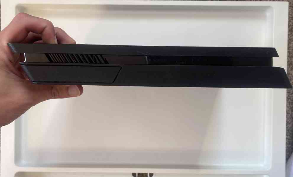 Playstation 4 Slim 500 GB - Perfektní stav - foto 6