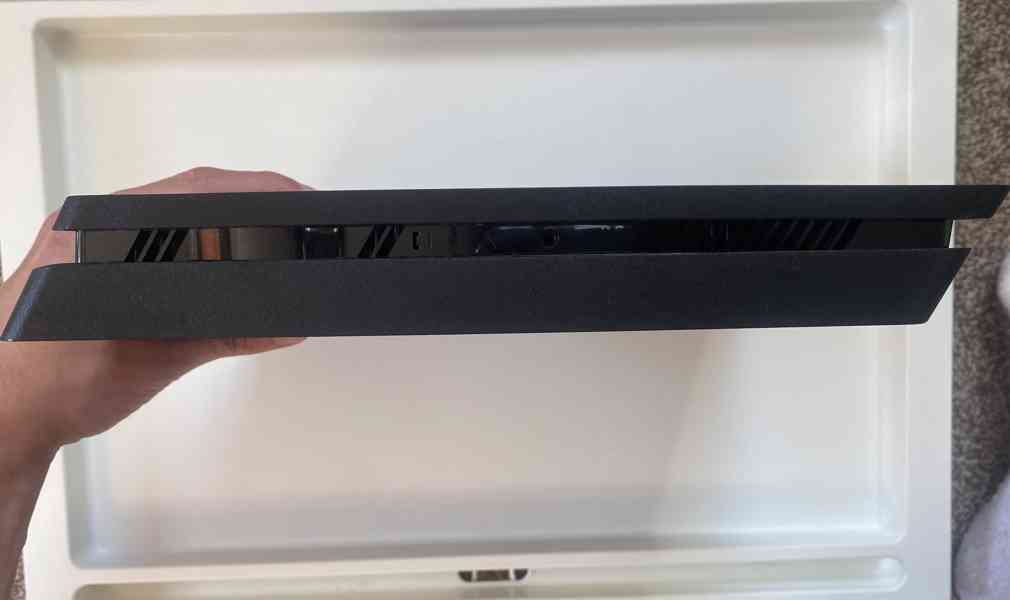 Playstation 4 Slim 500 GB - Perfektní stav - foto 4