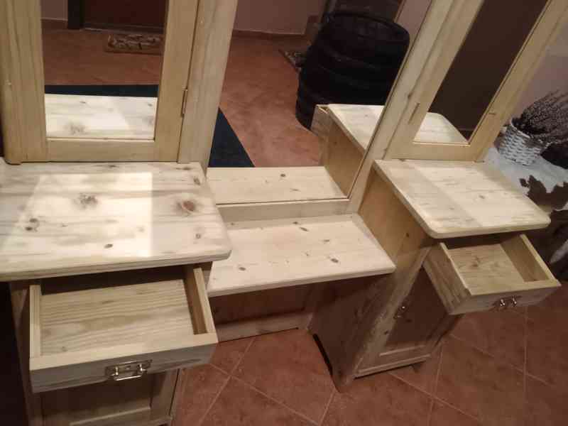 stará třídílná toaletka - foto 4