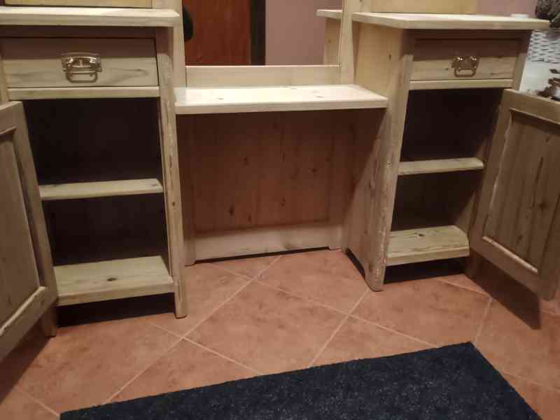 stará třídílná toaletka - foto 5