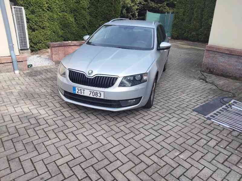 Škoda Octavia 2,0 3 tdi - foto 1