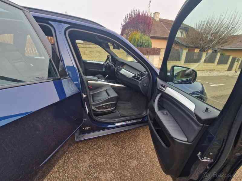 BMW X5 M 50d- 381KONÍ- 4x4 PERFEKTNÍ STAV - foto 8