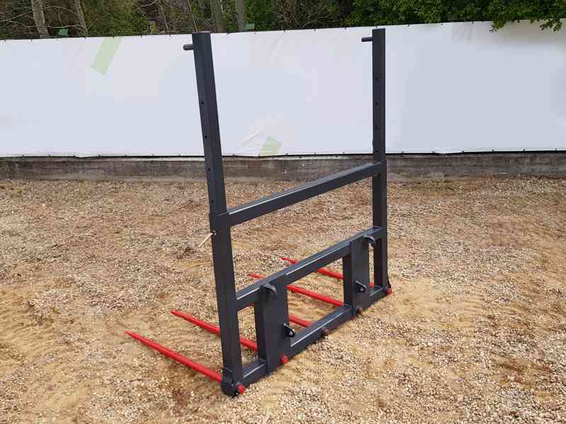 NAPICHOVACÍ VIDLE NA HRANATÉ BALÍKY /TELESKOPICKÉ/ - foto 4