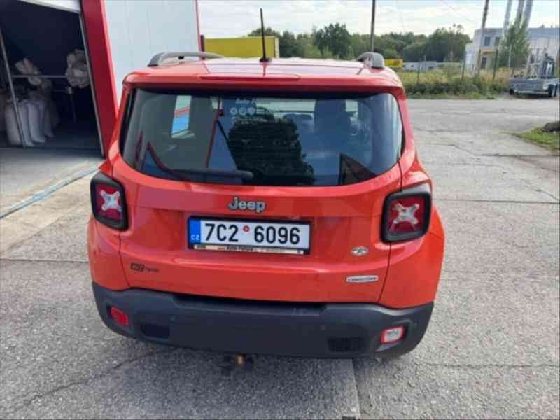 Jeep Renegade 1,4   MultiAir 103 kW AUTOMAT - foto 3
