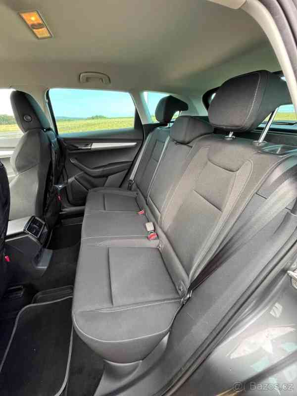 Škoda Karoq 1,5   TSI 2023, najeto 35000 km - foto 4