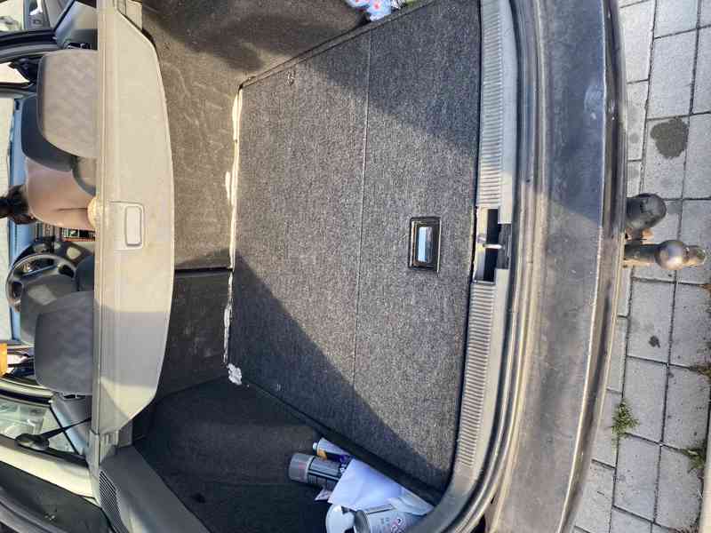 Škoda octavia 1.9 TDi 81 kw r.v. 1999  - foto 8