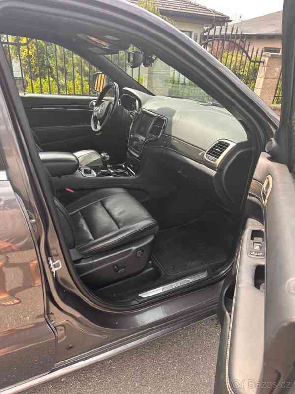 Jeep Grand Cherokee 3,6   WK2 V6 - foto 3