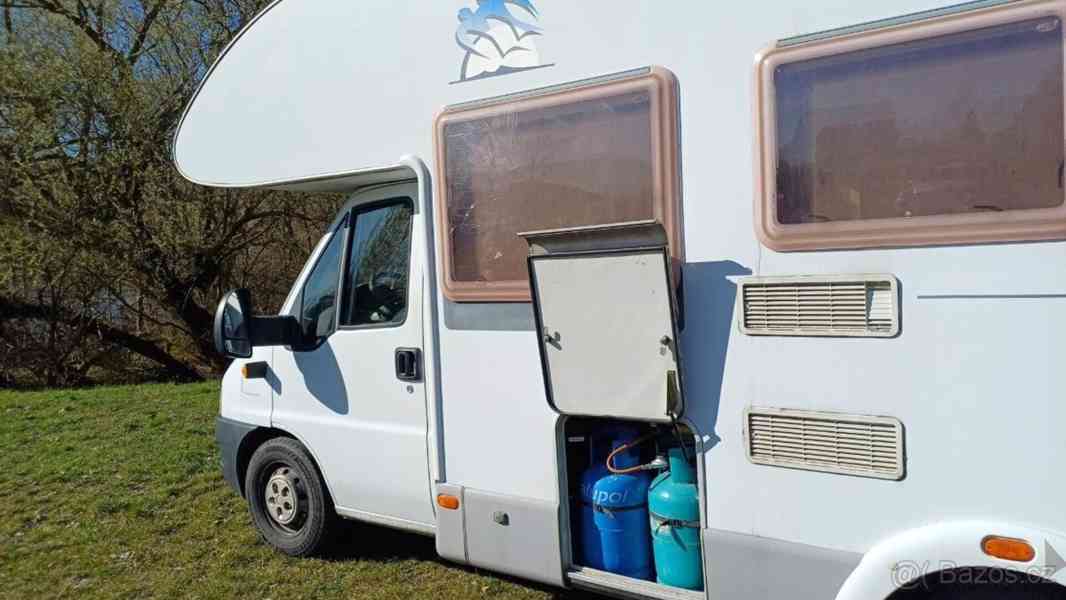 Fiat Ducato 2,8   Knaus Sun Traveller JTD - foto 3