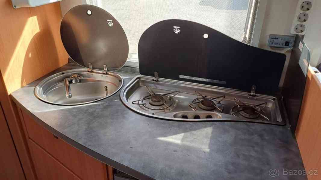 Fiat Ducato 2,8   Knaus Sun Traveller JTD - foto 13