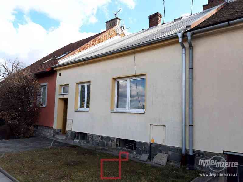 Prodej rodinného domu v Olomouci na ulici Chválkovická - foto 1