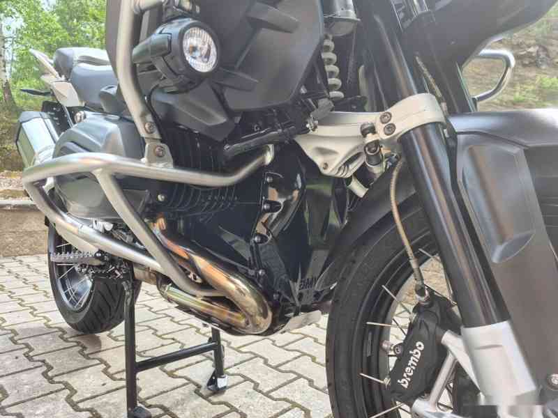 BMW R 1200 GS LC - ABS, ASC, DYNAMIC ESA, VYHŘÍVANÉ RUKOJETI - foto 16