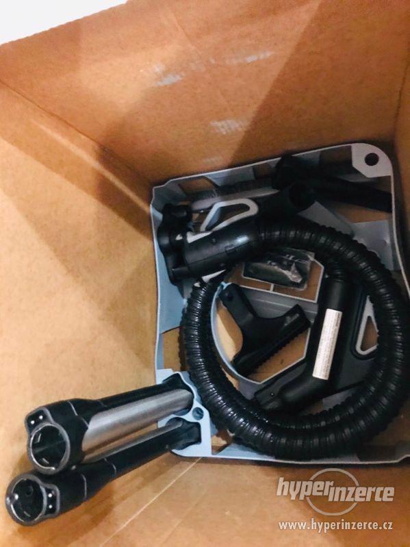 Rainbow vysavač E2B black - jako nový - foto 4