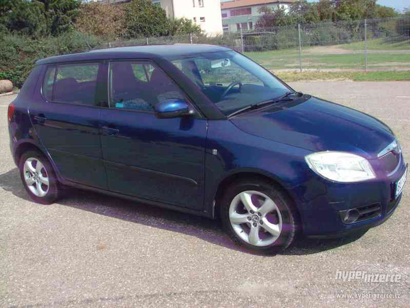 Škoda Fabia 1.2i r.v.2007 (serviska) Koupeno v ČR - foto 2