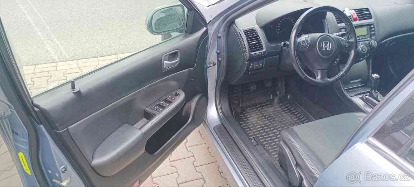 Honda Accord 2,2   Tourer 2007 Sport - foto 9