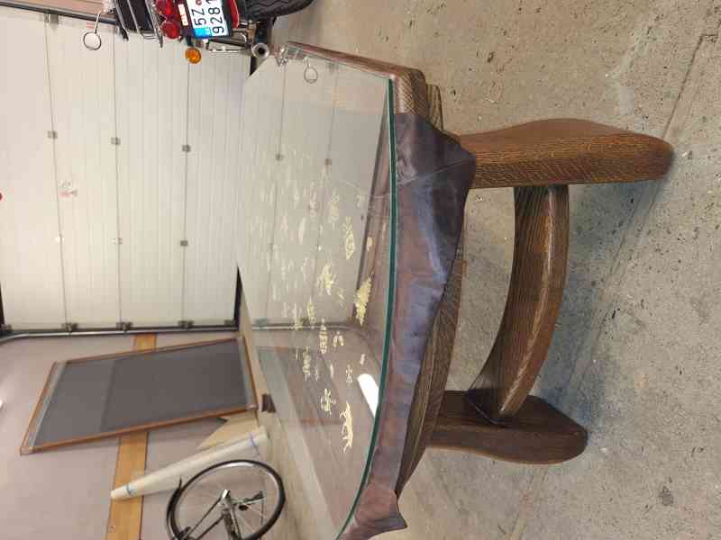 prodám dubový masivní konferenční stůl - foto 2