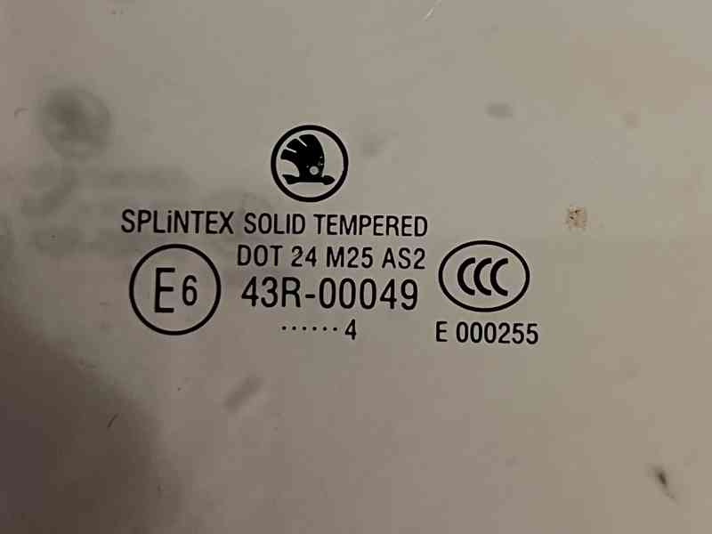 Skla dveří Škoda OCTAVIA tónované - zelené - foto 5