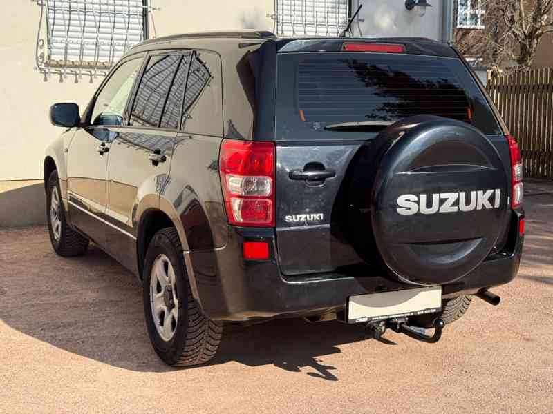 Suzuki Grand Vitara 2.0i Comfort benzín 103kw - foto 10