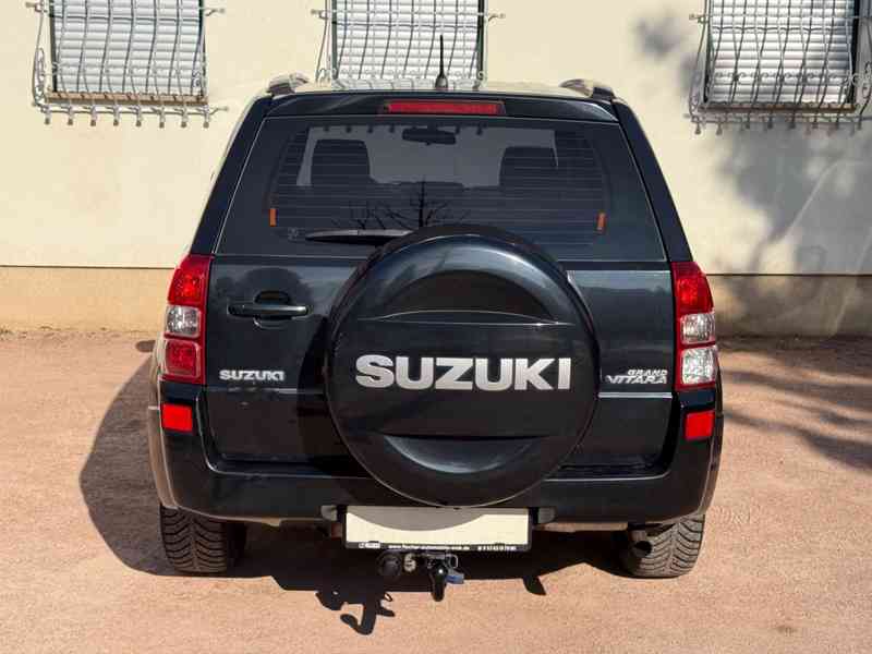 Suzuki Grand Vitara 2.0i Comfort benzín 103kw - foto 18
