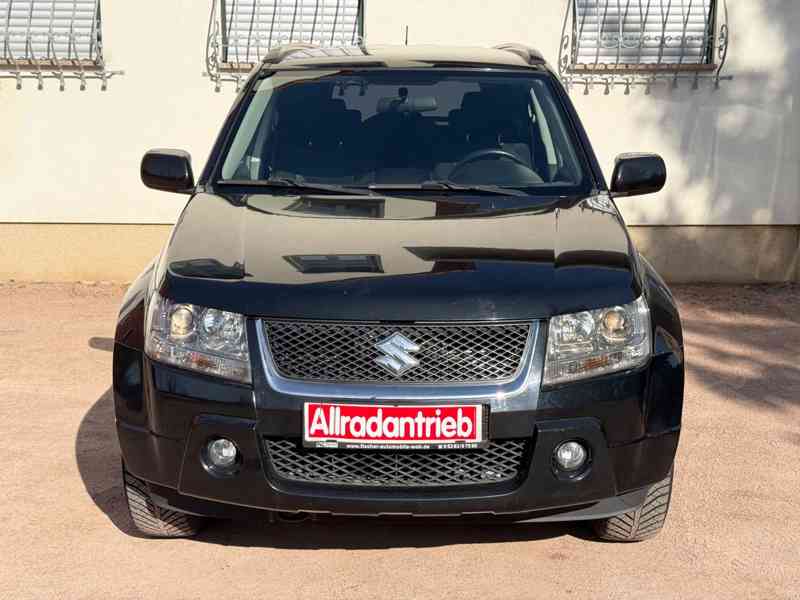Suzuki Grand Vitara 2.0i Comfort benzín 103kw - foto 17