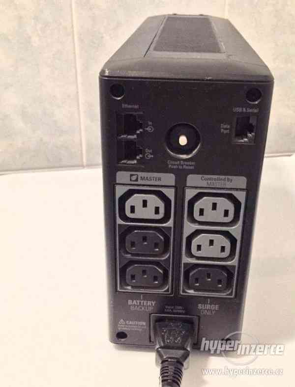 APC úsporný zdroj Back-UPS Pro 550 - foto 3