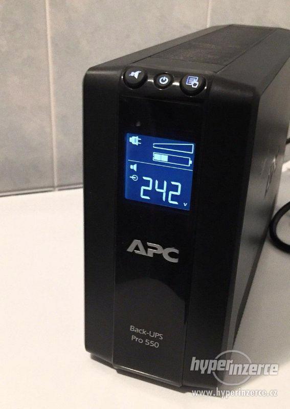 APC úsporný zdroj Back-UPS Pro 550 - foto 4