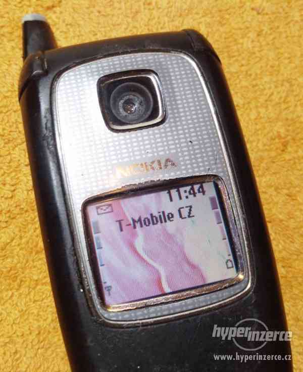 Výklopná Nokia 6103 - funkční s vadným displejem!!! - foto 3