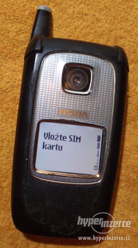 Výklopná Nokia 6103 - funkční s vadným displejem!!! - foto 8
