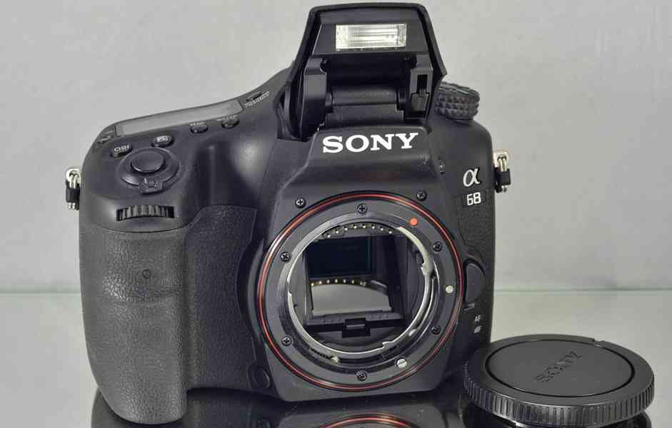 Sony SLT- A68 *DSLR* APS-C CMOS*Full HDV*1250 Exp. - foto 3