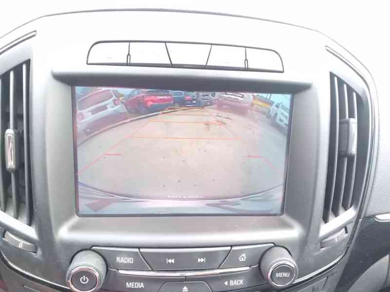 OPEL INSIGNIA 2.0 CDTI 125kW ČR,SERVISKA,NAVI - foto 24