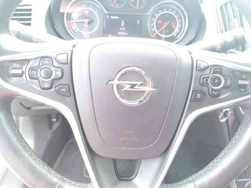 OPEL INSIGNIA 2.0 CDTI 125kW ČR,SERVISKA,NAVI - foto 23