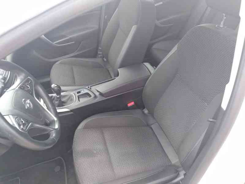 OPEL INSIGNIA 2.0 CDTI 125kW ČR,SERVISKA,NAVI - foto 9