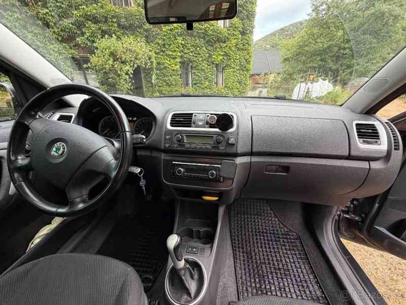 Škoda Roomster 1,4   16V 63 kW LPG – panorama - foto 12