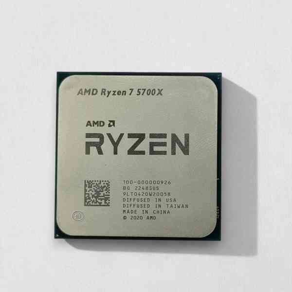 AMD Ryzen 7 5700X - foto 1