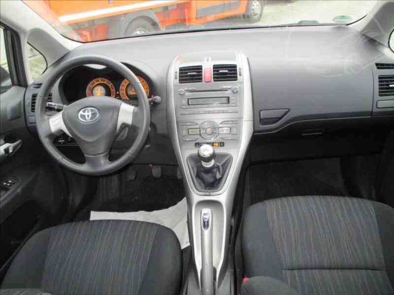 Toyota Auris 1,3 VVT-i DIGI.KLIMA,SERVISNÍ KNIHA - foto 5