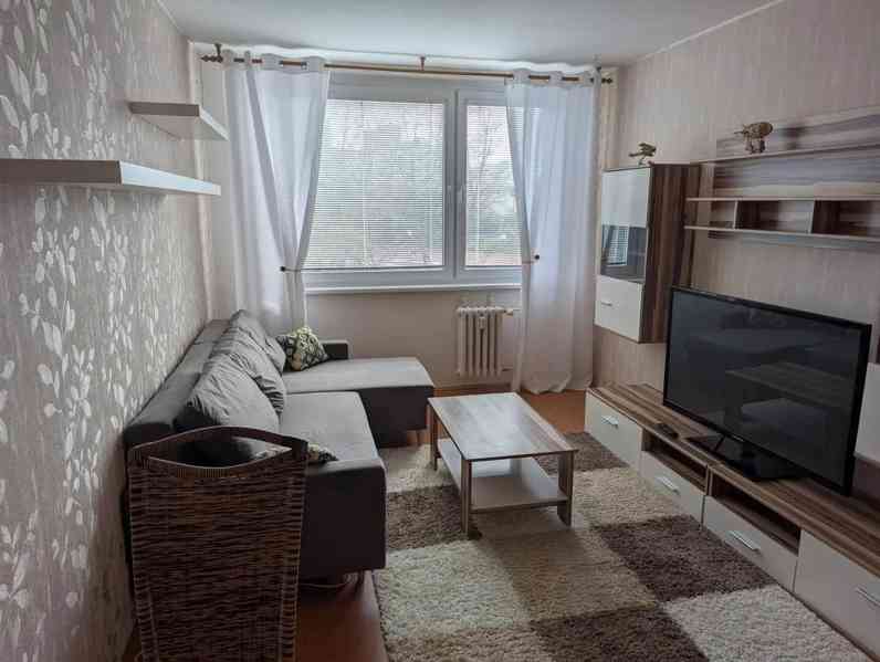 Pronájem bytu 2+kk 48 m² - foto 2