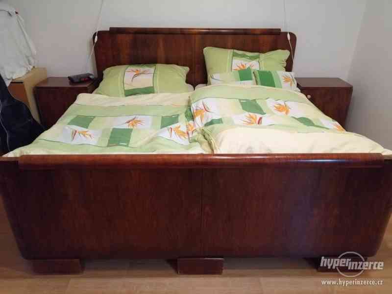 Starožitná manželská postel - foto 1
