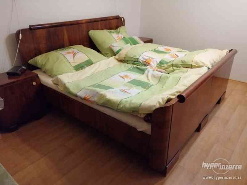 Starožitná manželská postel - foto 2