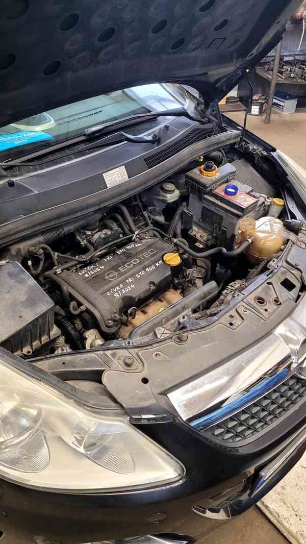 Opel Corsa - foto 3