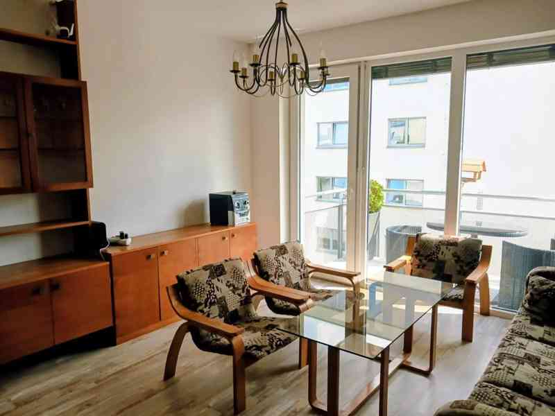 Pronájem bytu 2+kk 61 m² - foto 6