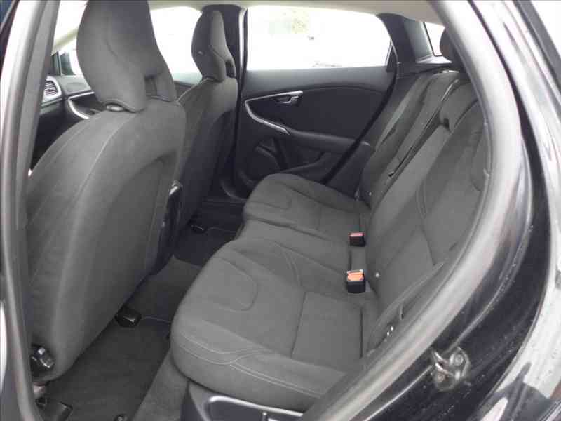 Volvo V40 1,6 D2 DIGI AC KAMERA SERVIS - foto 6