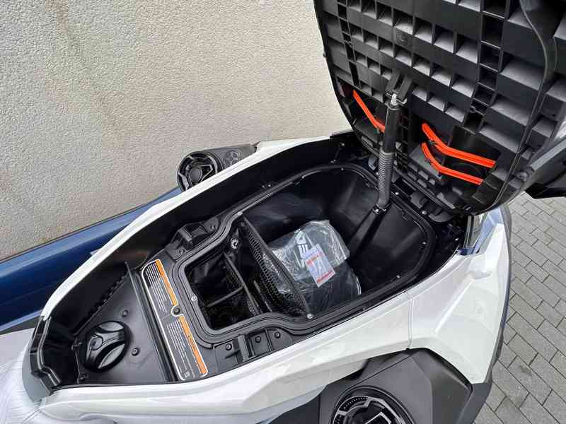 Sea-Doo GTX LTD 3 - UP 300hp iDF Audio - foto 10