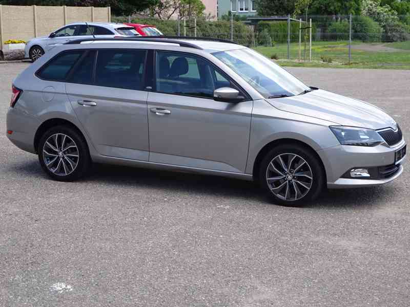 Škoda Fabia 1.2 TSI Combi r.v.2015 (66 KW) serviska  - foto 2
