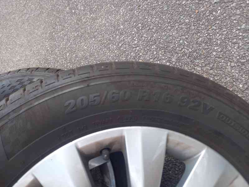 Pěkná letní ALU sada Š.Kamiq/Scala+205/60R16 Bridgestone - foto 7