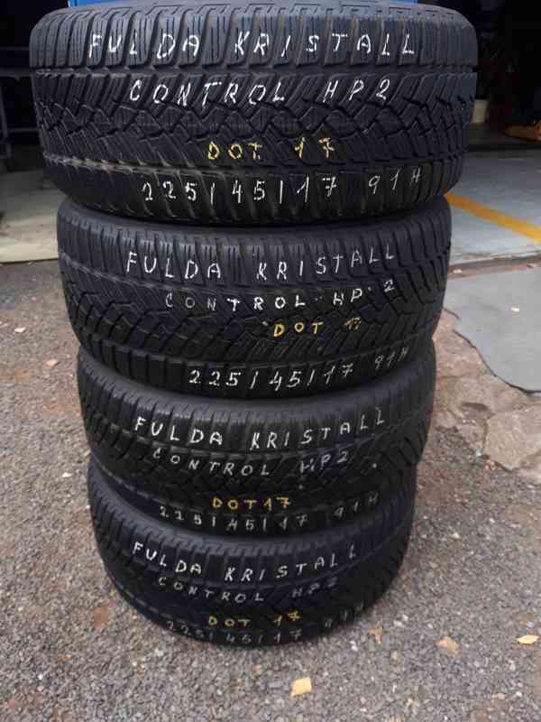 Zimní pneu 225/45 R17 4x FULDA Kristall Control HP2 - foto 2