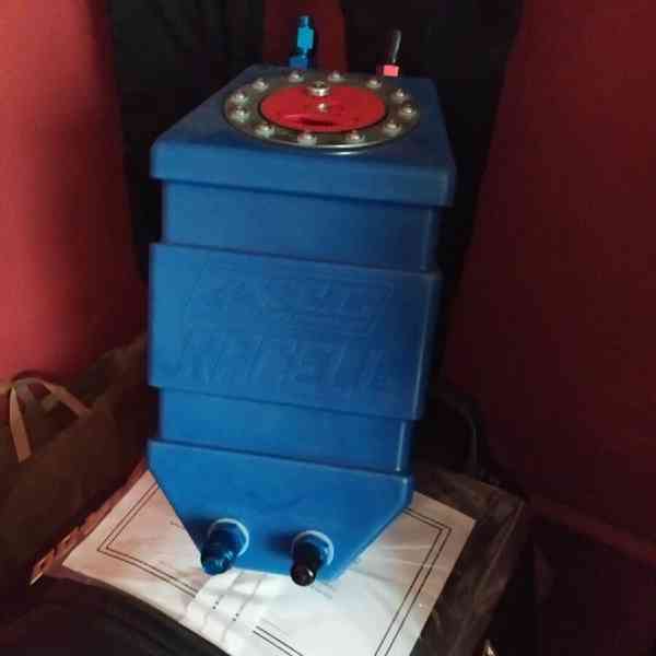 Nová nádrž ATL 10L FIA , elektrický posilovač a kovaná kola - foto 1