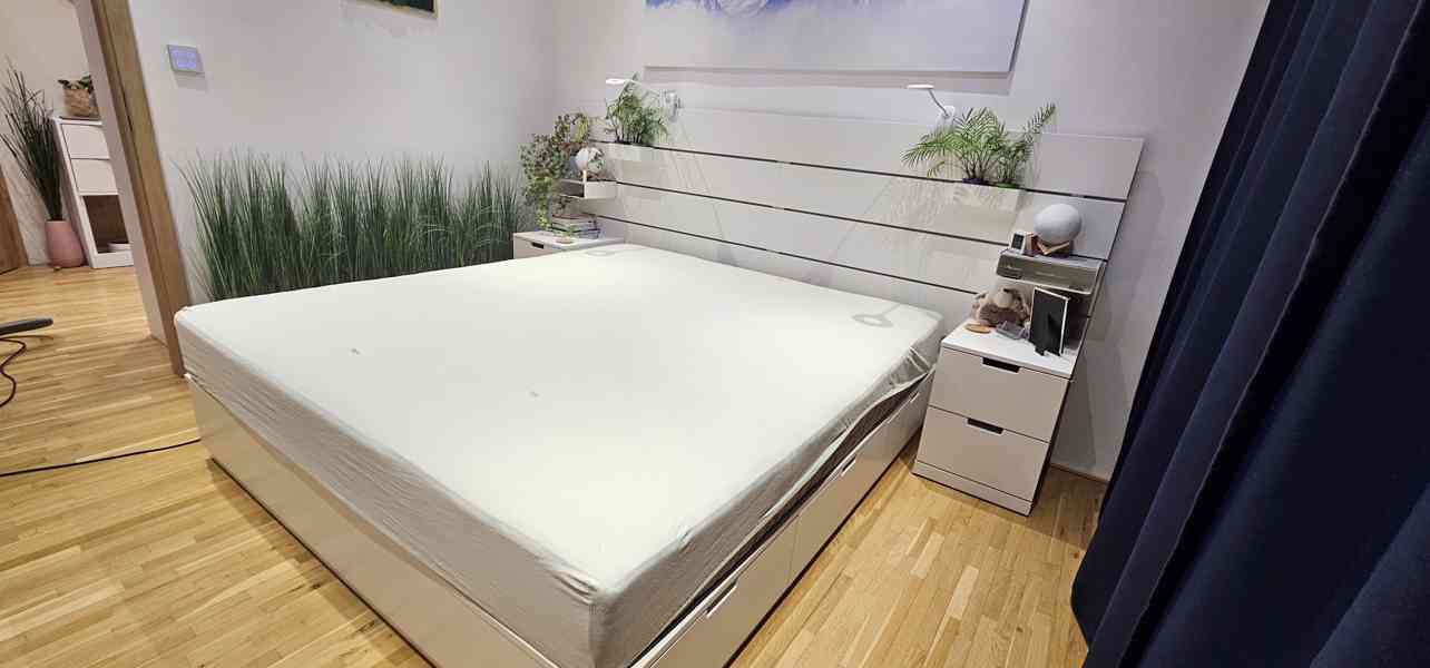 Postel NORDLI - Rám postele s úložnými díly, 180x200 cm - foto 2