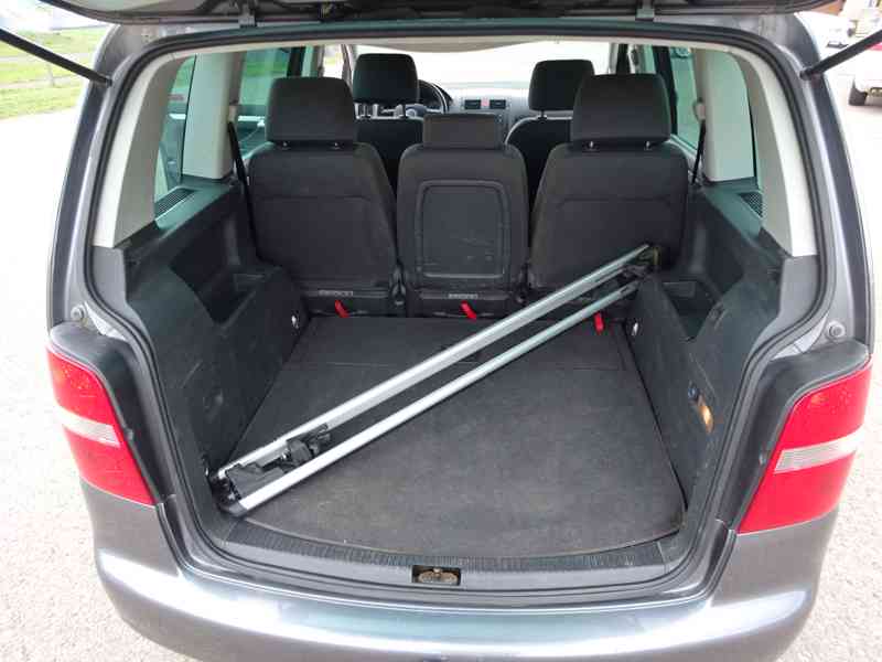 VW TOURAN 2.0 TDI r.v.2005 (100 kw) stk:5/2027  - foto 14